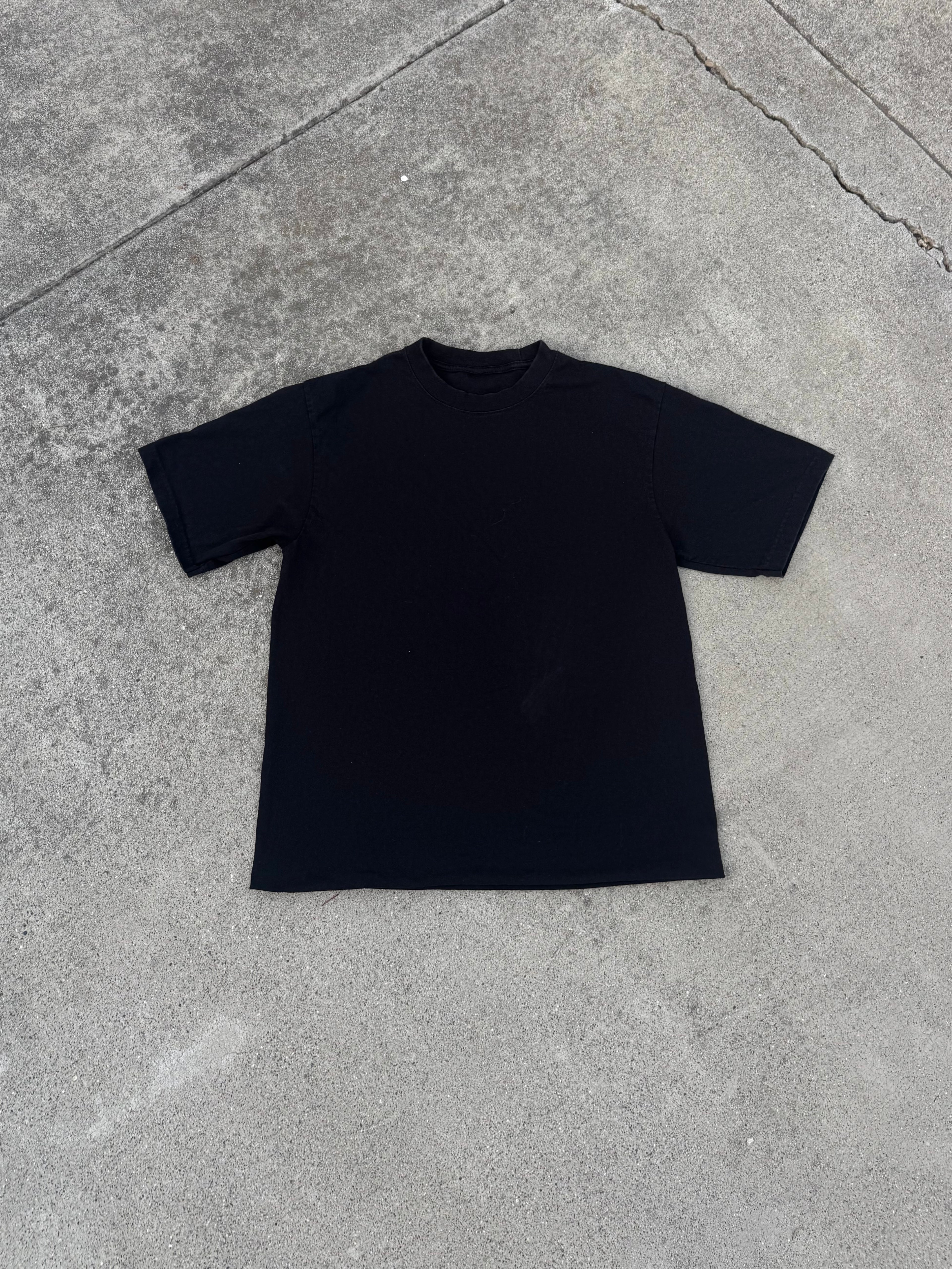 HUA Flower Embroidery Tee